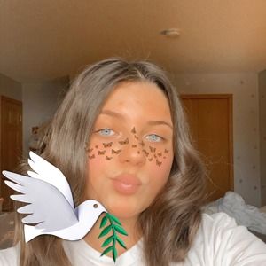 Meet your Posher, Vera